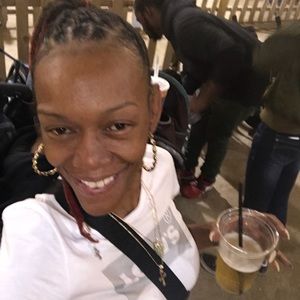 Meet your Posher, Okema